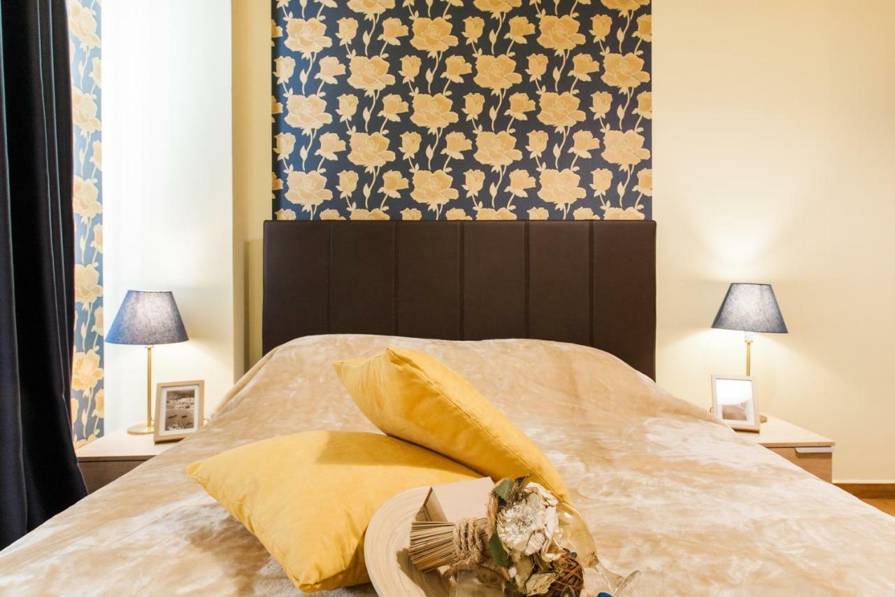 Private Central View Rooms In Apartment Near To Acropolis Metro Station Афіни Екстер'єр фото